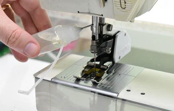 lubrication performance of industrial sewing machines